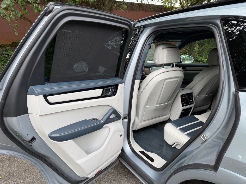2021 Porsche Cayenne GTS