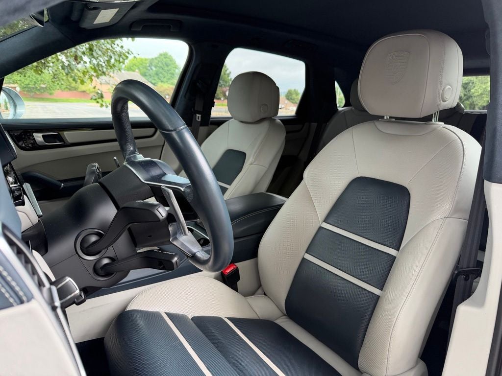 2021 Porsche Cayenne GTS