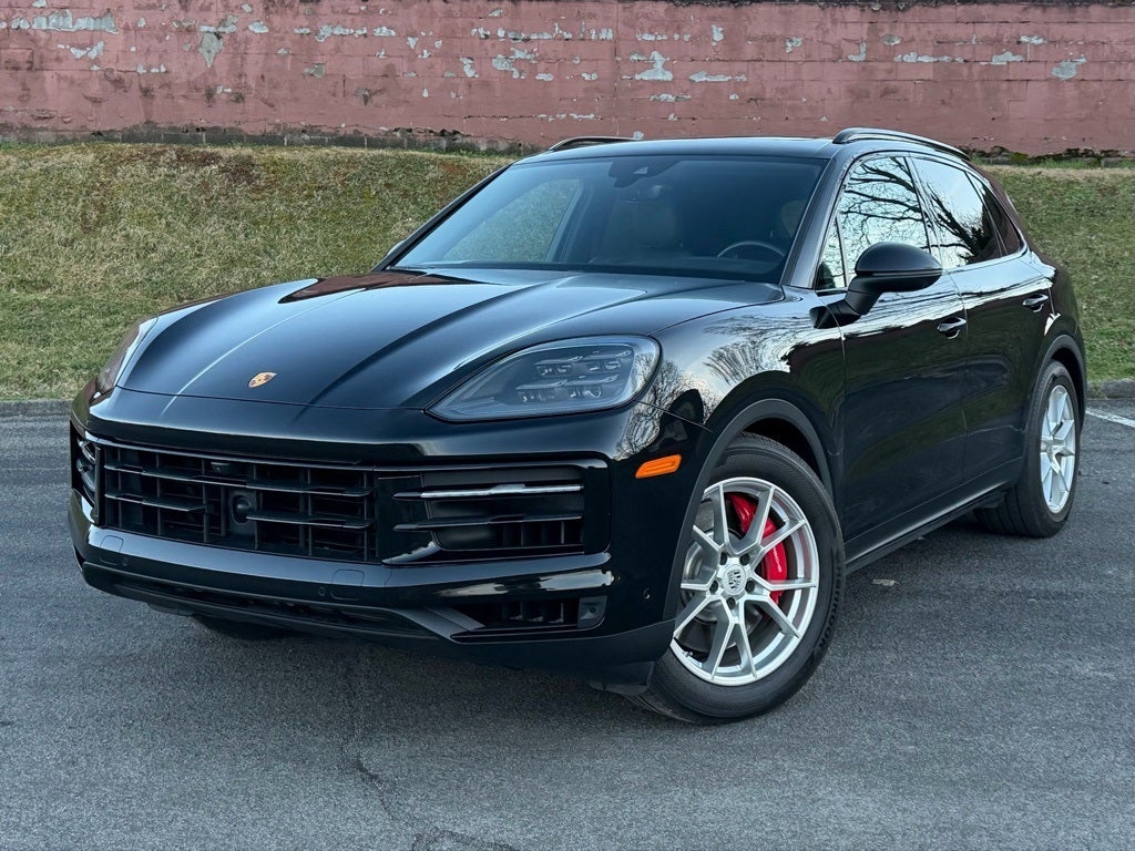 2024 Porsche Cayenne S