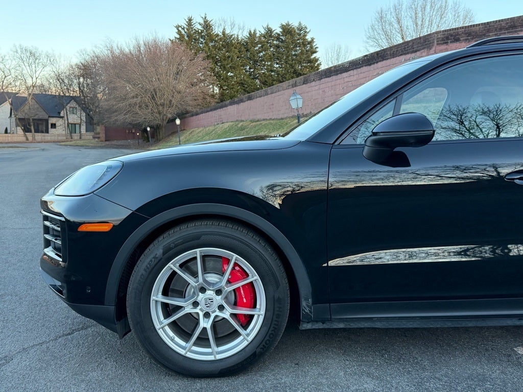 2024 Porsche Cayenne S