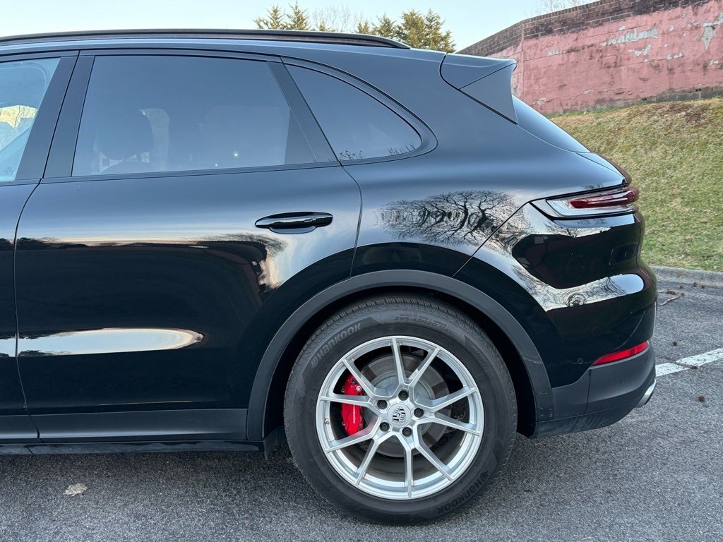 2024 Porsche Cayenne S