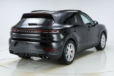 2024 Porsche Cayenne S