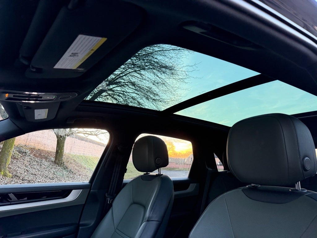 2024 Porsche Cayenne S