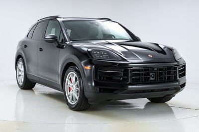 2024 Porsche Cayenne S