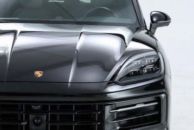 2024 Porsche Cayenne S