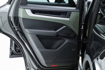2024 Porsche Cayenne S