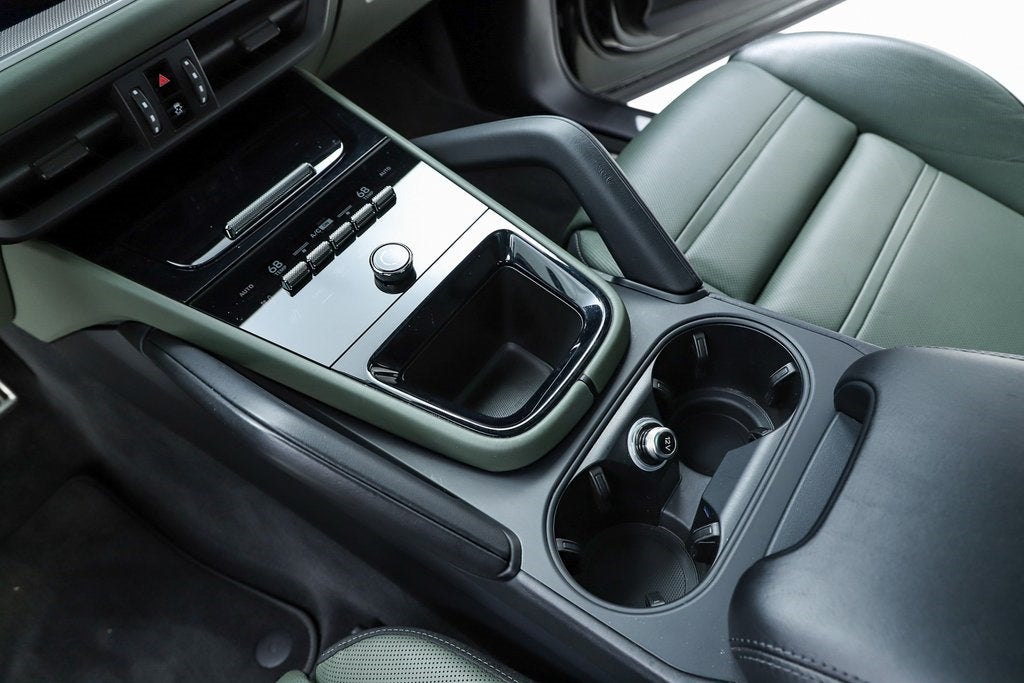 2024 Porsche Cayenne S