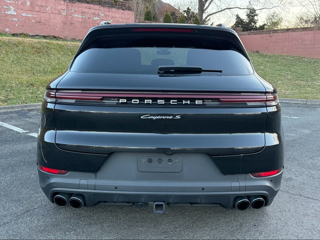 2024 Porsche Cayenne S