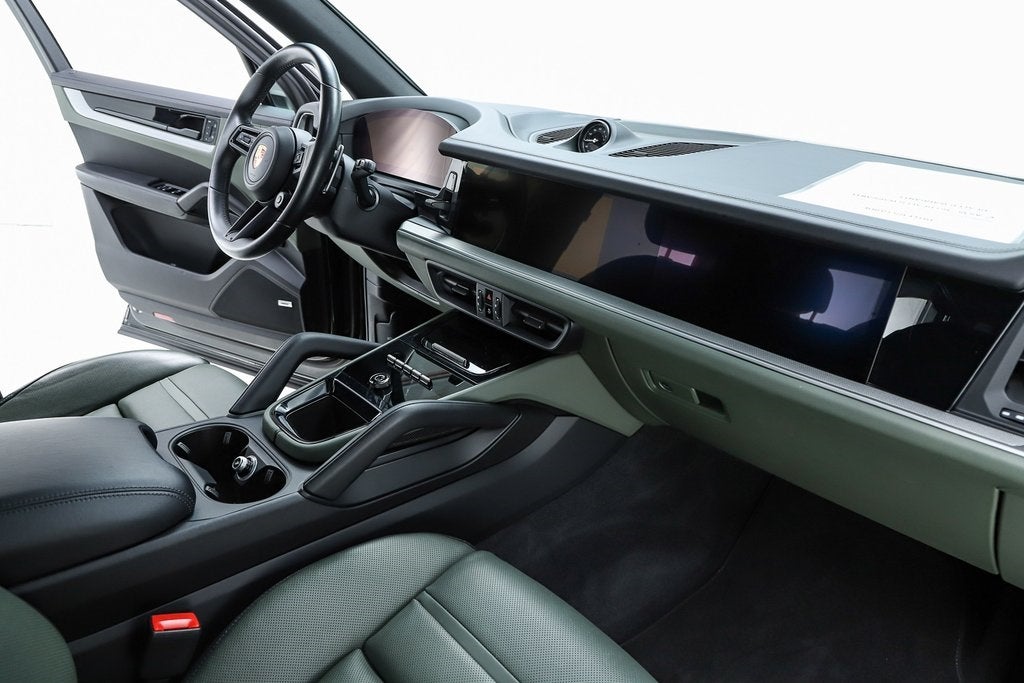 2024 Porsche Cayenne S