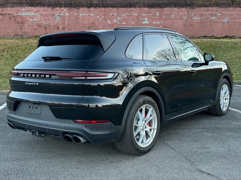 2024 Porsche Cayenne S