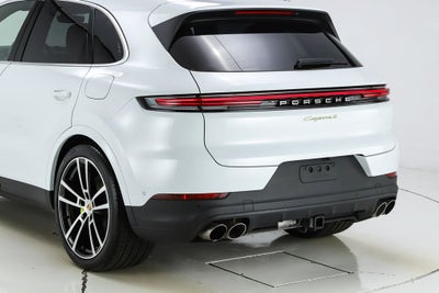 2026 Porsche Cayenne E-Hybrid S