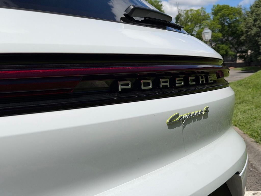 2026 Porsche Cayenne E-Hybrid S