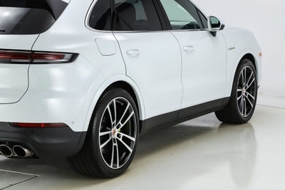 2026 Porsche Cayenne E-Hybrid S