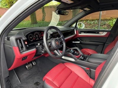 2026 Porsche Cayenne E-Hybrid S