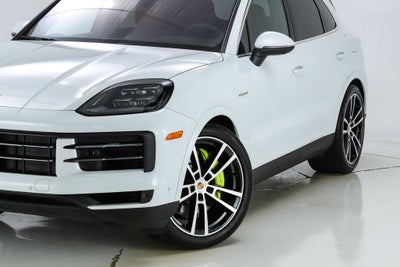 2026 Porsche Cayenne E-Hybrid S