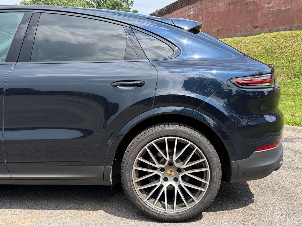 2023 Porsche Cayenne Coupe Platinum Edition