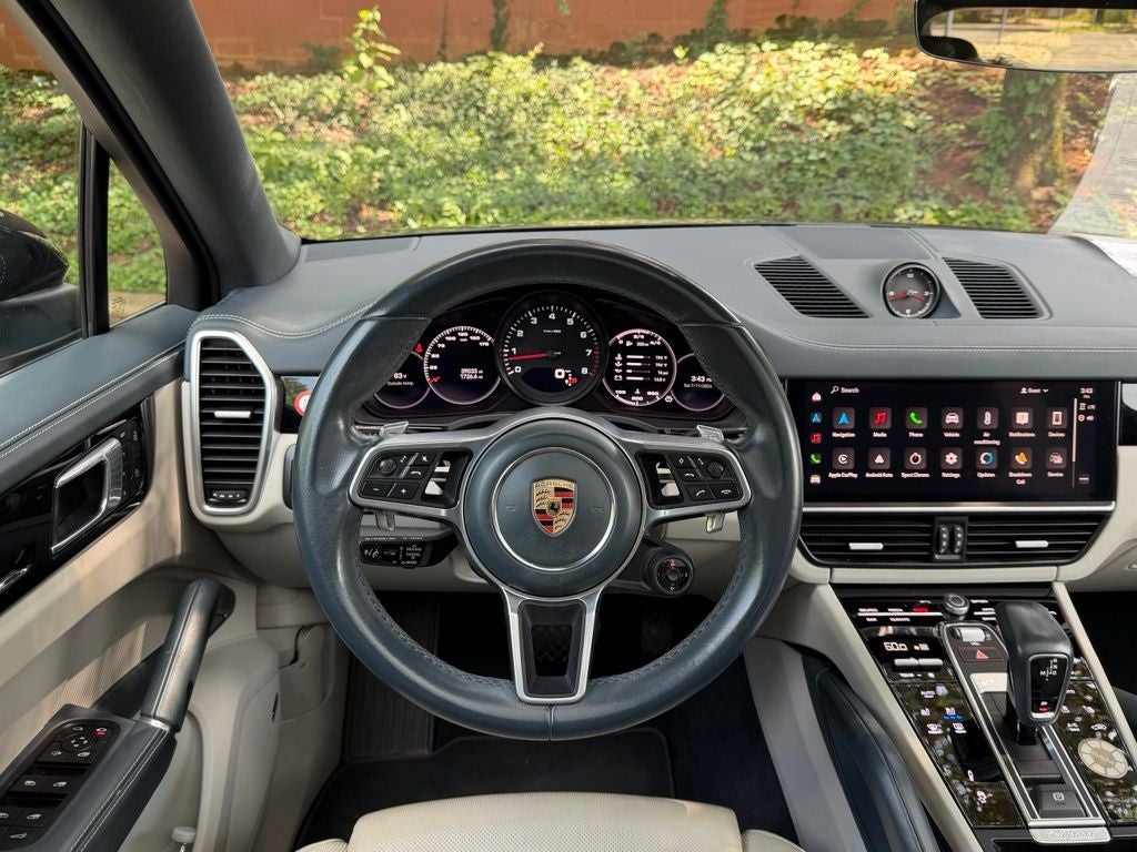 2023 Porsche Cayenne Coupe Platinum Edition