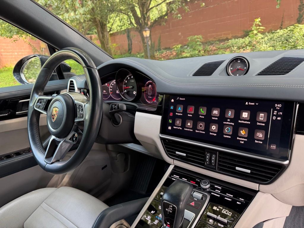 2023 Porsche Cayenne Coupe Platinum Edition