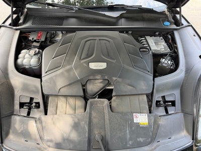 2023 Porsche Cayenne Coupe Platinum Edition