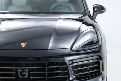 2023 Porsche Cayenne Coupe Platinum Edition