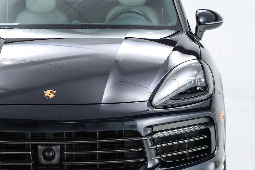 2023 Porsche Cayenne Coupe Platinum Edition