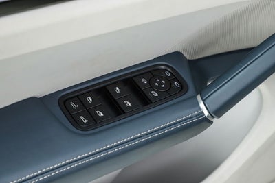 2023 Porsche Cayenne Coupe Platinum Edition