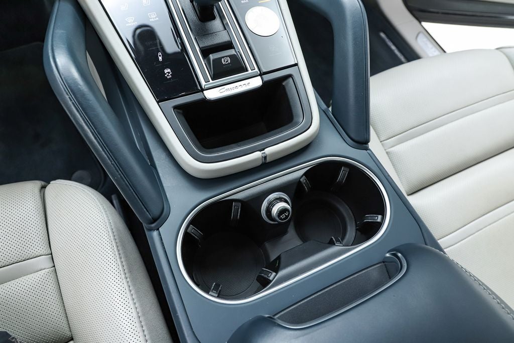 2023 Porsche Cayenne Coupe Platinum Edition