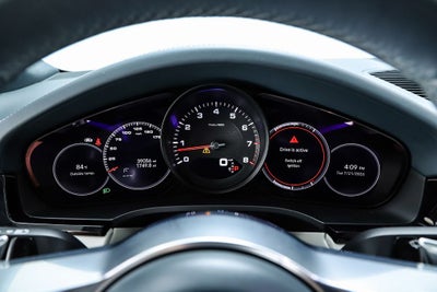2023 Porsche Cayenne Coupe Platinum Edition