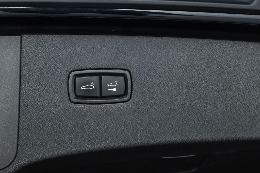 2023 Porsche Cayenne Coupe Platinum Edition