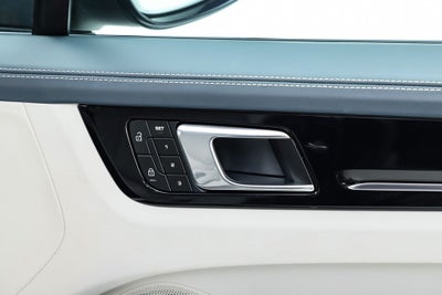 2023 Porsche Cayenne Coupe Platinum Edition