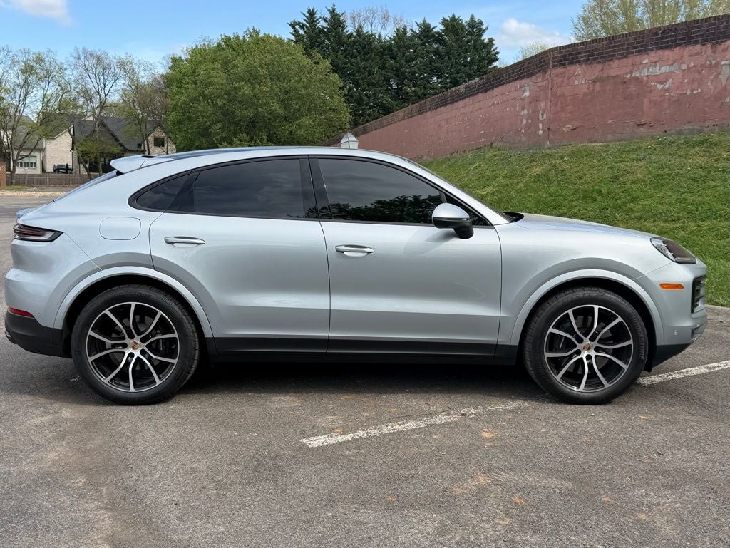 2025 Porsche Cayenne Coupe Base