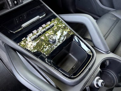 2025 Porsche Cayenne Coupe Base