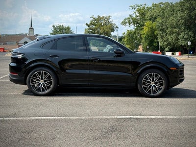 2025 Porsche Cayenne Coupe Base
