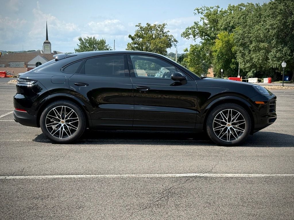 2025 Porsche Cayenne Coupe Base