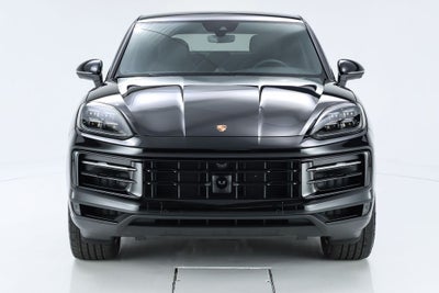 2025 Porsche Cayenne Coupe Base