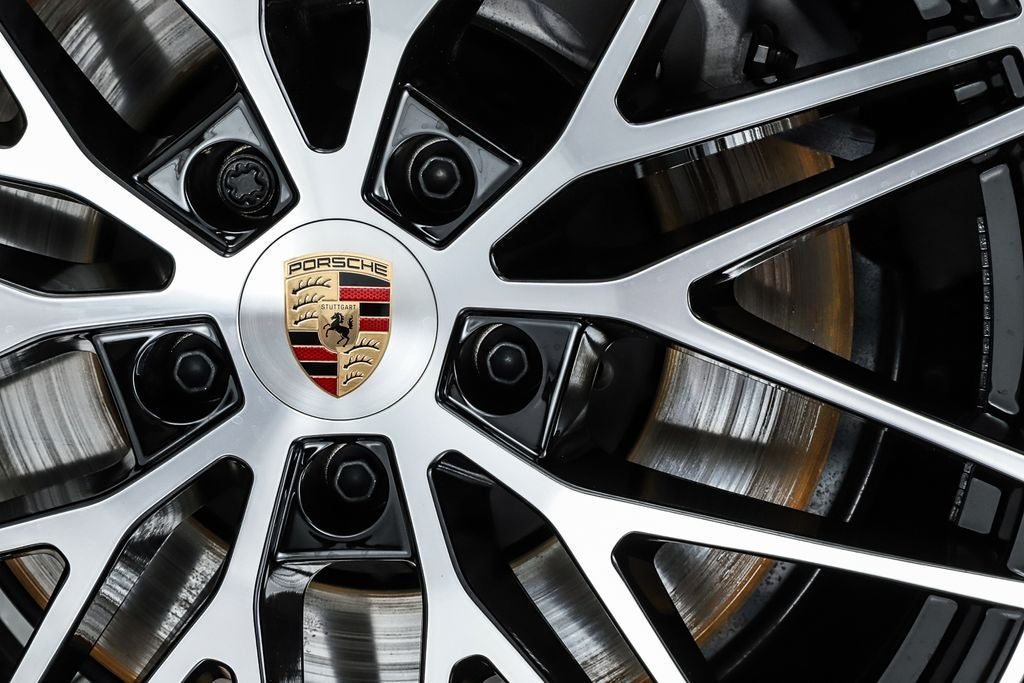 2025 Porsche Cayenne Coupe Base