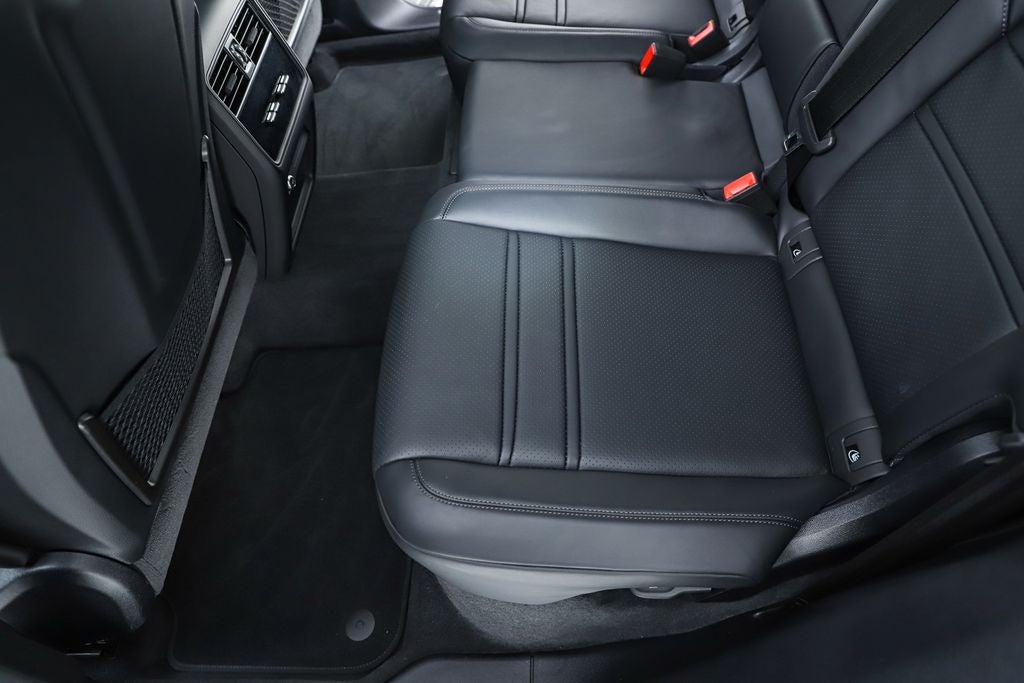 2025 Porsche Cayenne Coupe Base
