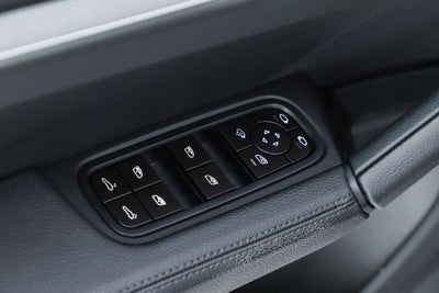 2025 Porsche Cayenne Coupe Base