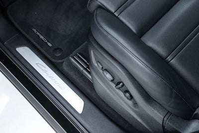 2025 Porsche Cayenne Coupe Base
