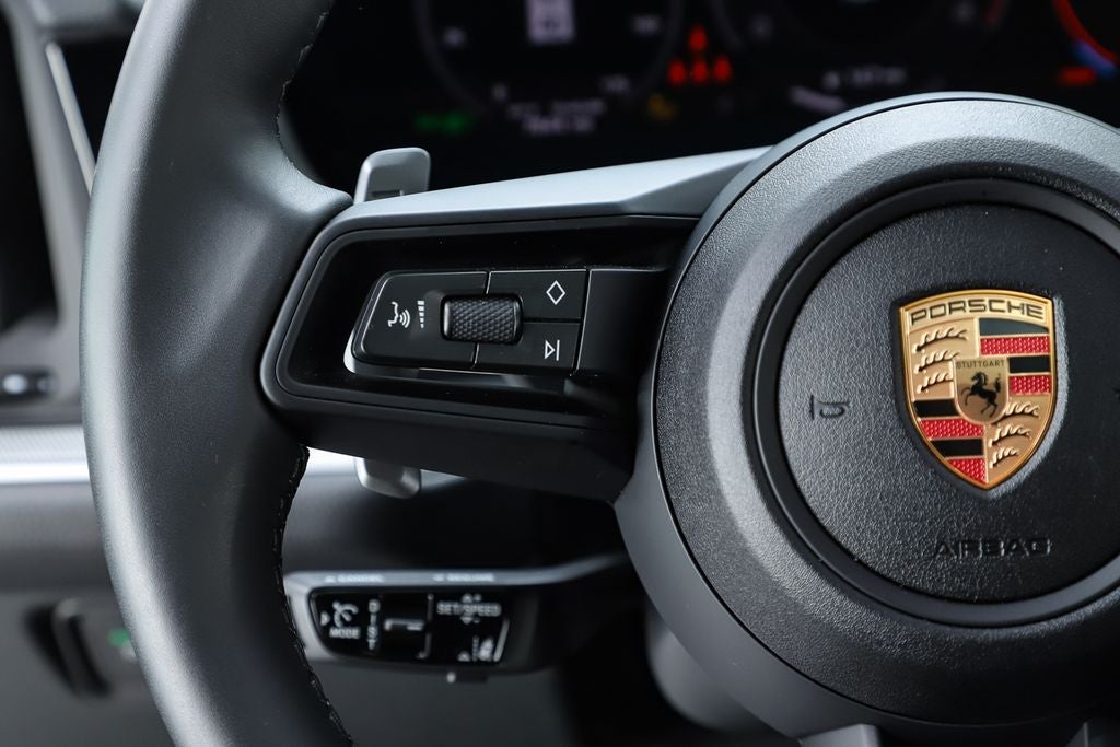 2025 Porsche Cayenne Coupe Base