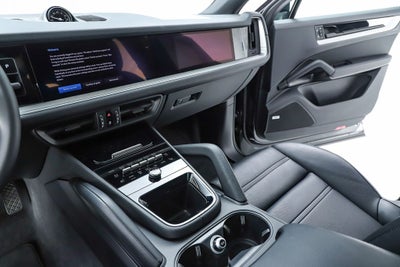 2025 Porsche Cayenne Coupe Base