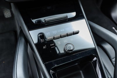 2025 Porsche Cayenne Coupe Base