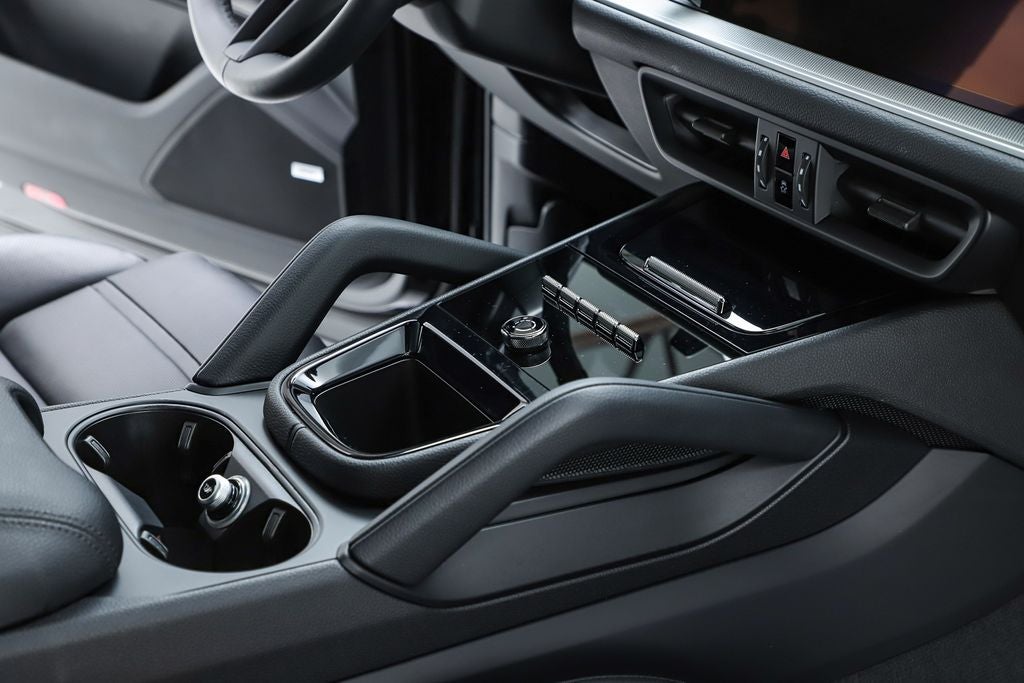 2025 Porsche Cayenne Coupe Base