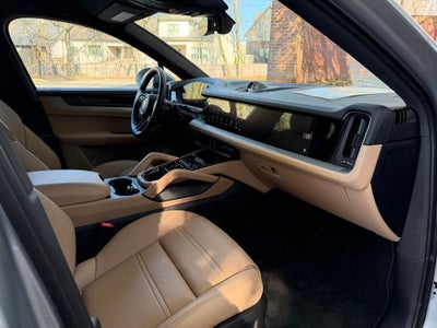 2025 Porsche Cayenne E-Hybrid Coupe Base