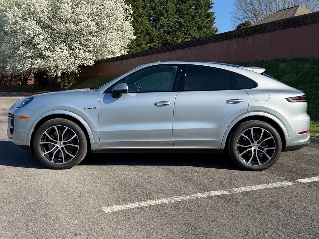 2025 Porsche Cayenne E-Hybrid Coupe Base