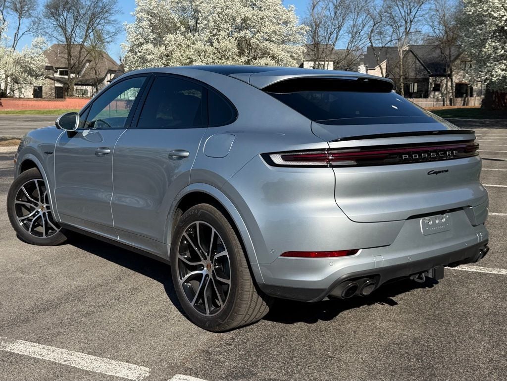 2025 Porsche Cayenne E-Hybrid Coupe Base
