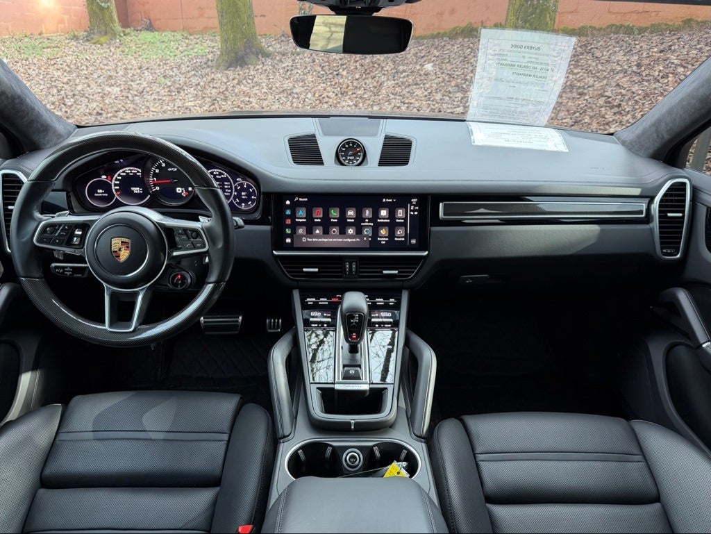 2023 Porsche Cayenne Coupe GTS