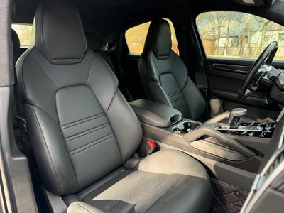 2023 Porsche Cayenne Coupe GTS