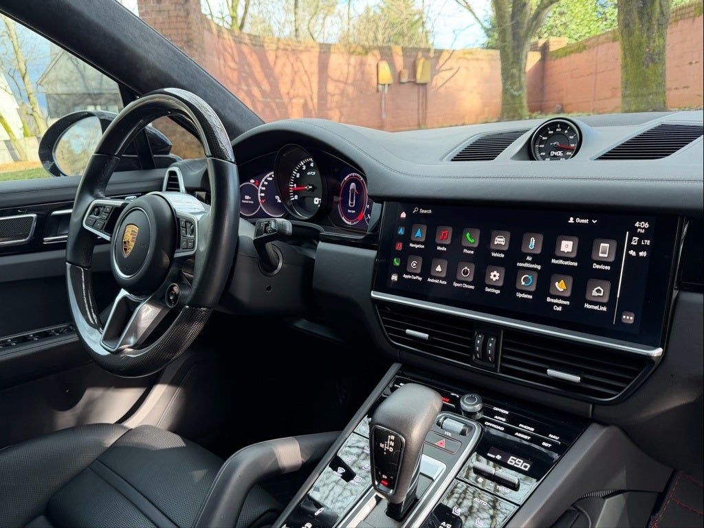 2023 Porsche Cayenne Coupe GTS