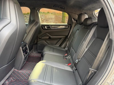 2023 Porsche Cayenne Coupe GTS